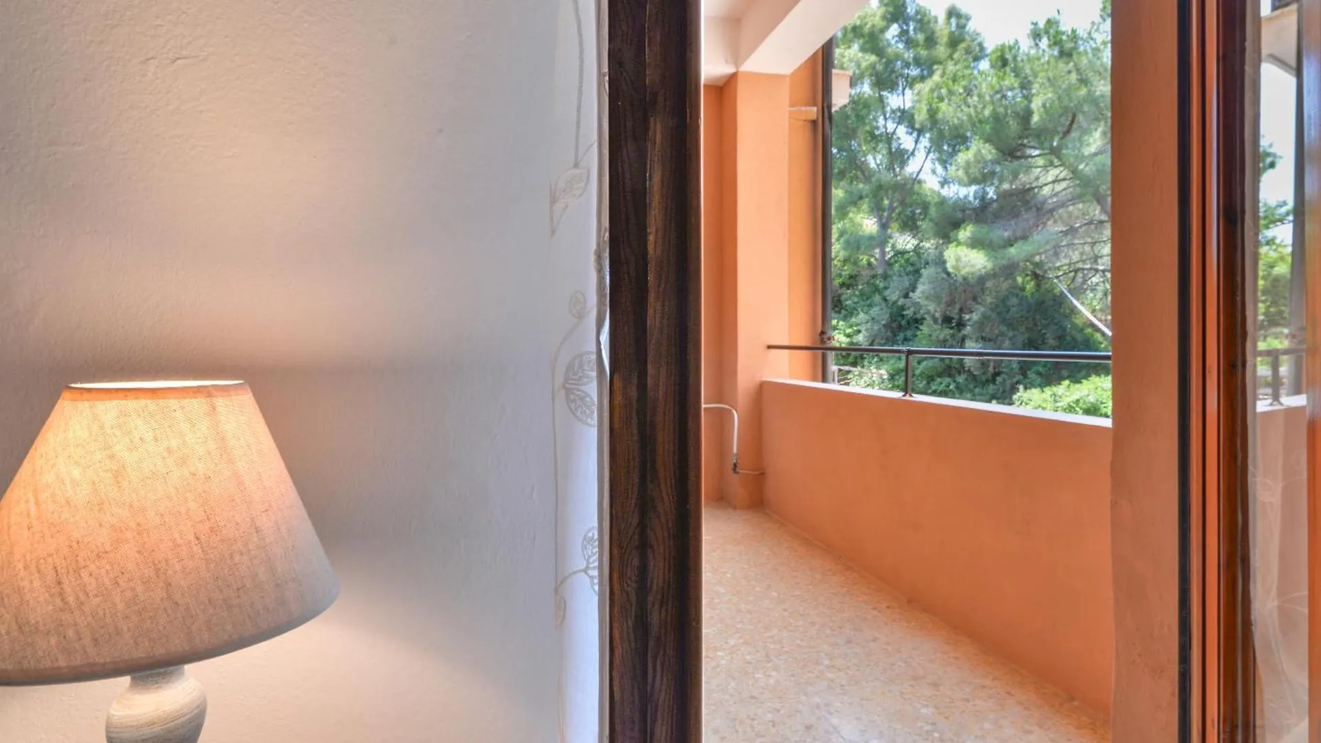 Casa Claudia A Porto Azzurro Apartment