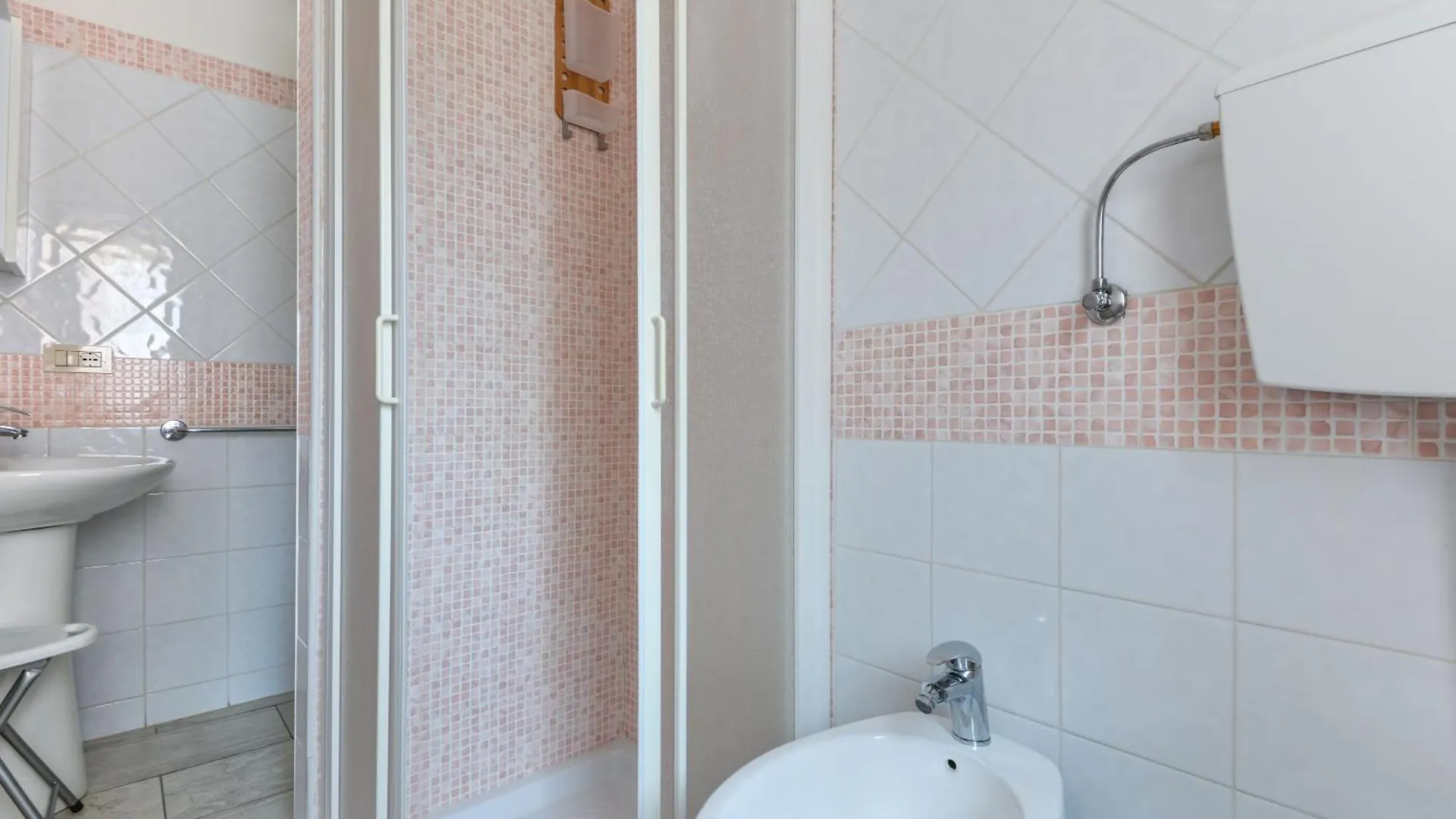 Casa Claudia A Porto Azzurro Apartment